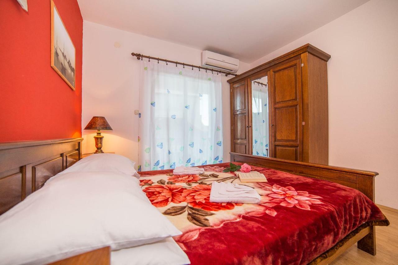 Guesthouse Milijana Orebic Exterior photo